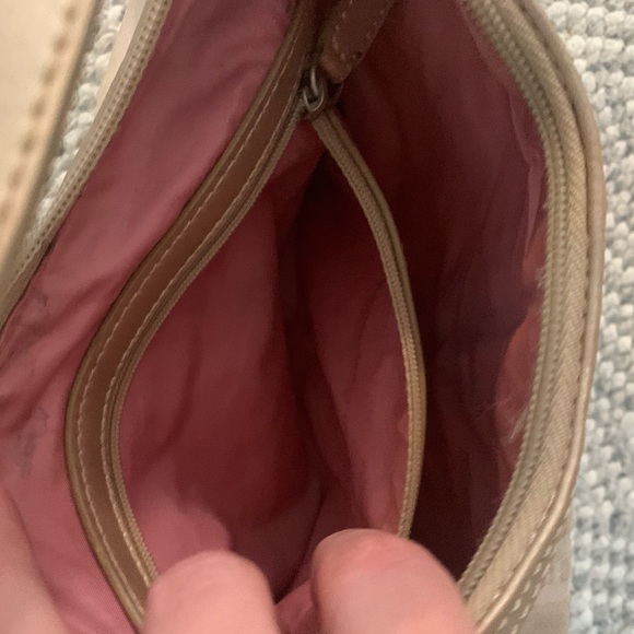 Gold TH Bag - Picture 6 of 6